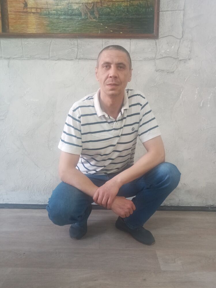  ,   Denis, 40 ,   ,   , c 