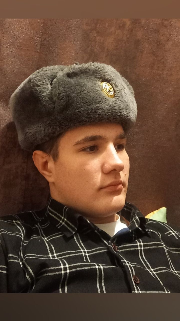  38176625  Danil, 22 ,    --