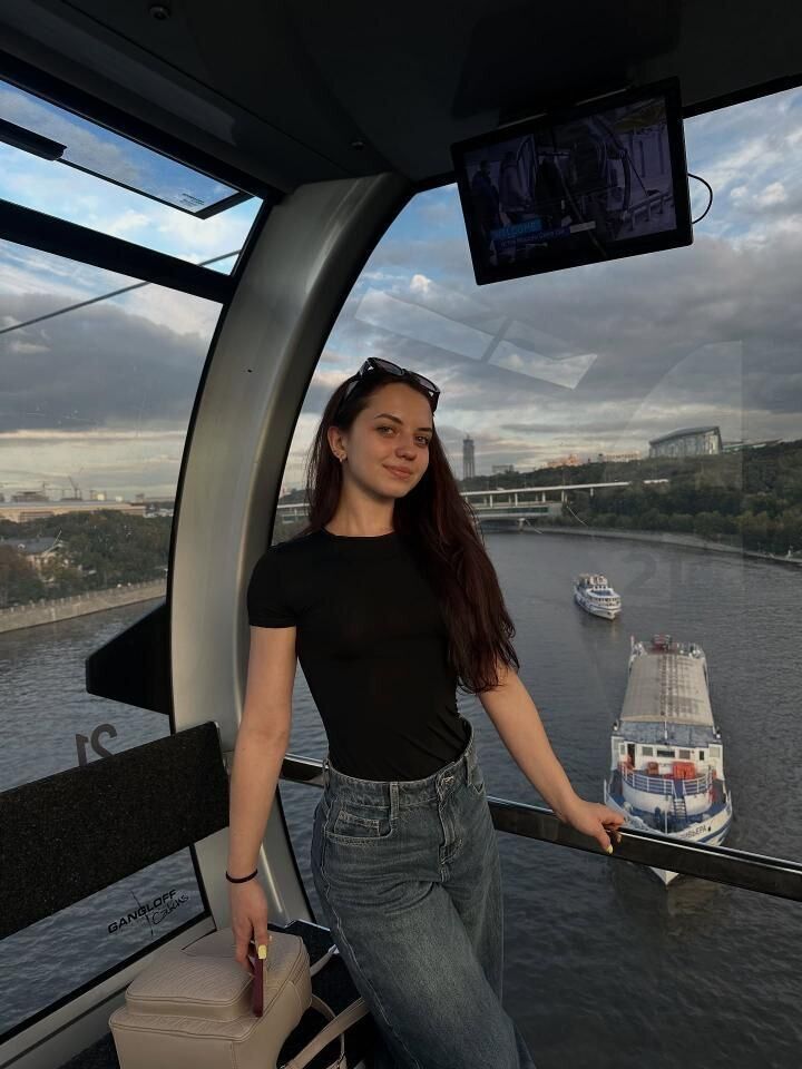  53844185  Sovrasdia, 23 ,    