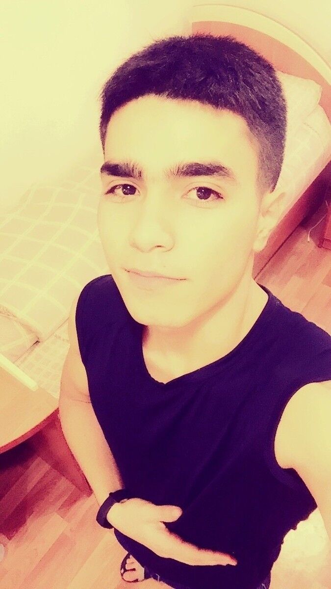  ,   Mark, 28 ,   ,   , c 