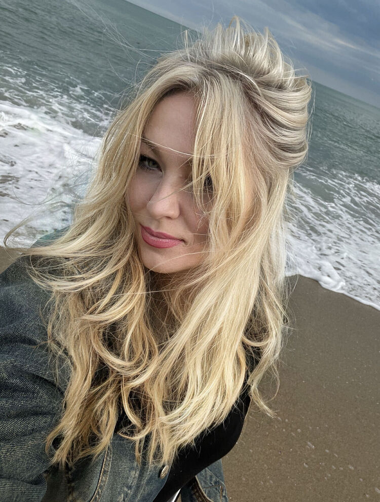  -,   Natali, 49 ,   c 