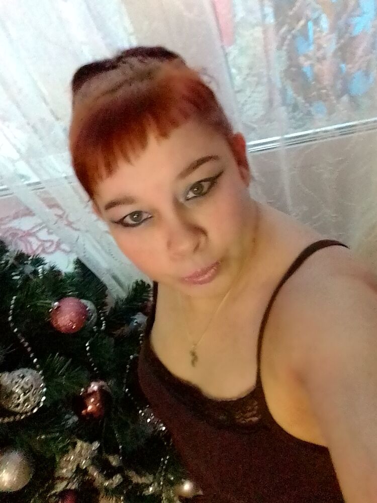  ,   Elena, 43 ,   c 