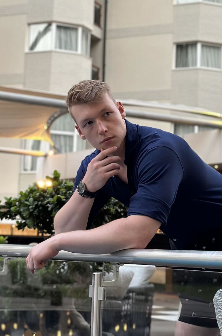   ,   Nikita, 23 ,   ,   