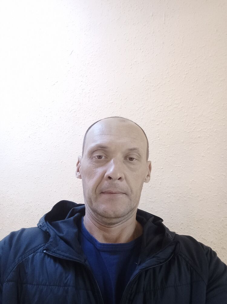  46294935  , 44 ,    
