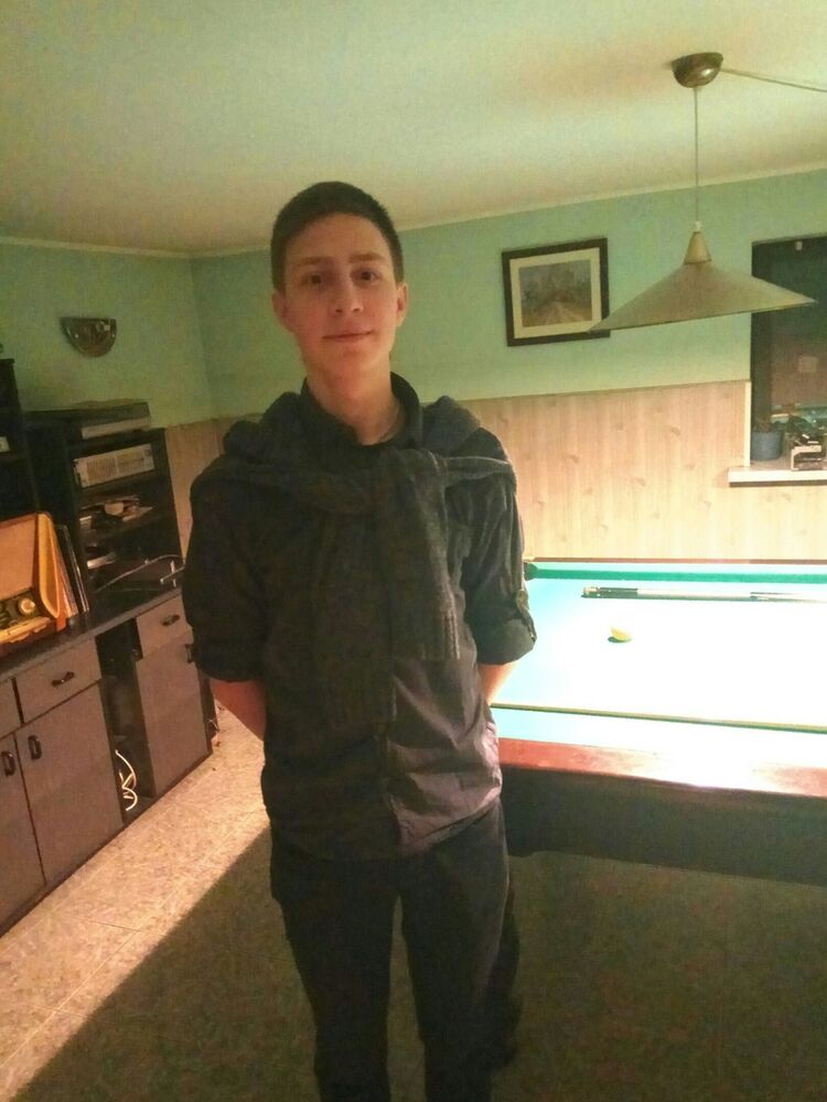  ,   Anton, 28 ,   ,   , c 