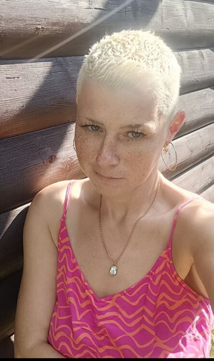  -,   , 44 ,   c 