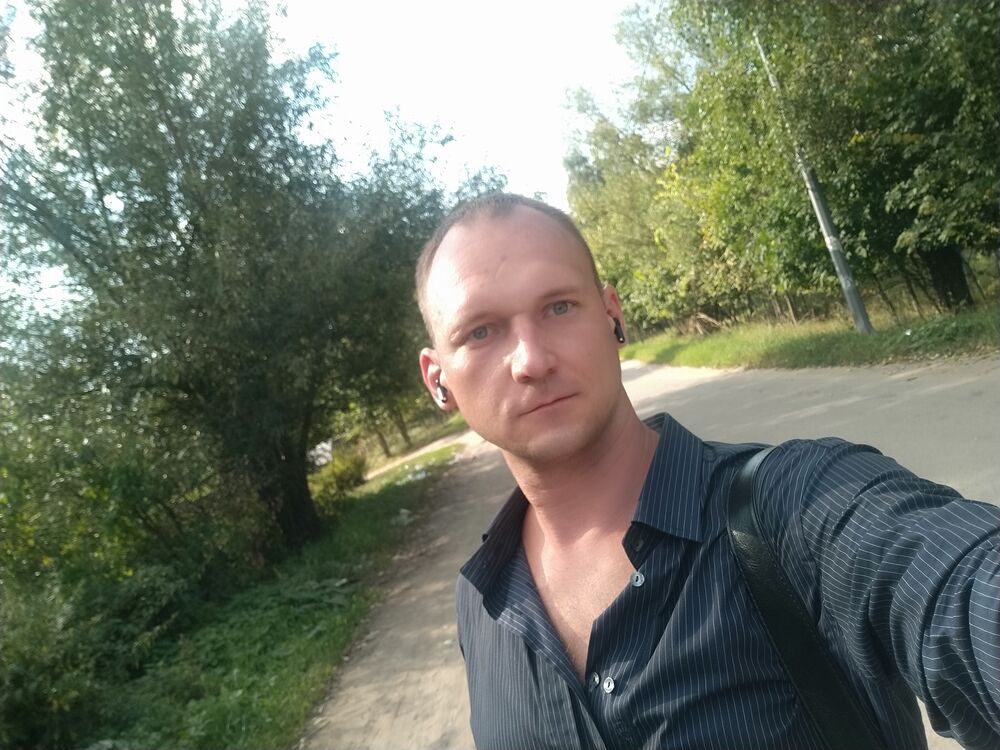  48392685  , 33 ,    