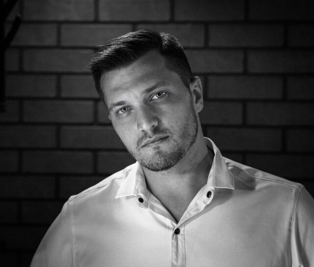  18959075  , 31 ,    -