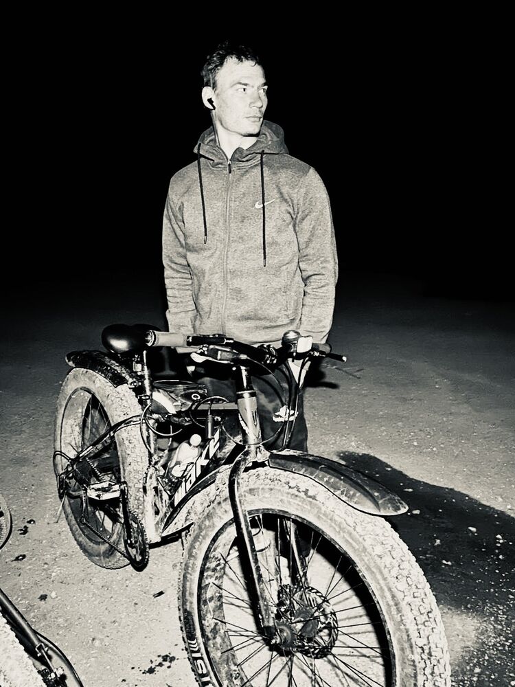  Nuernberg,   Nikolai, 26 ,   ,   