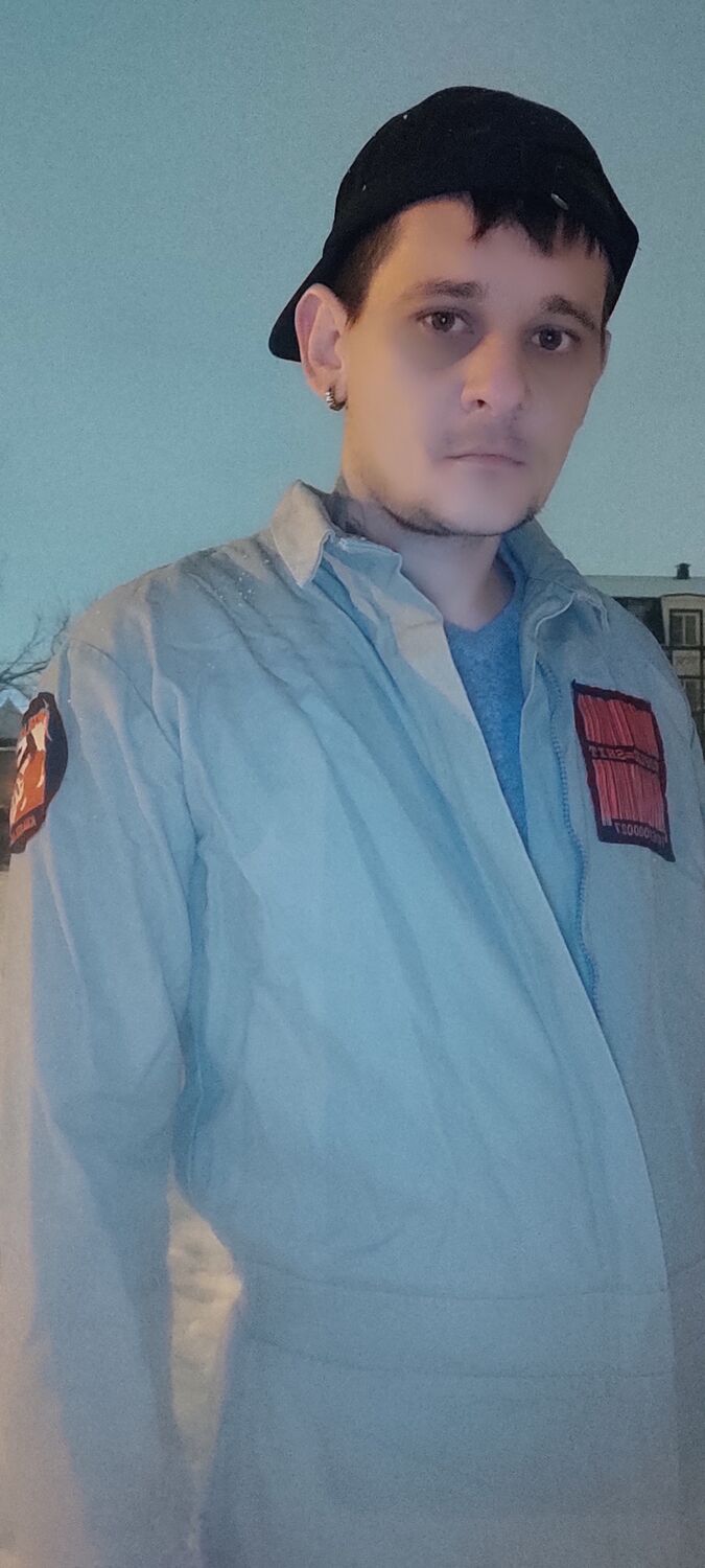  49269545  Hialty, 34 ,    