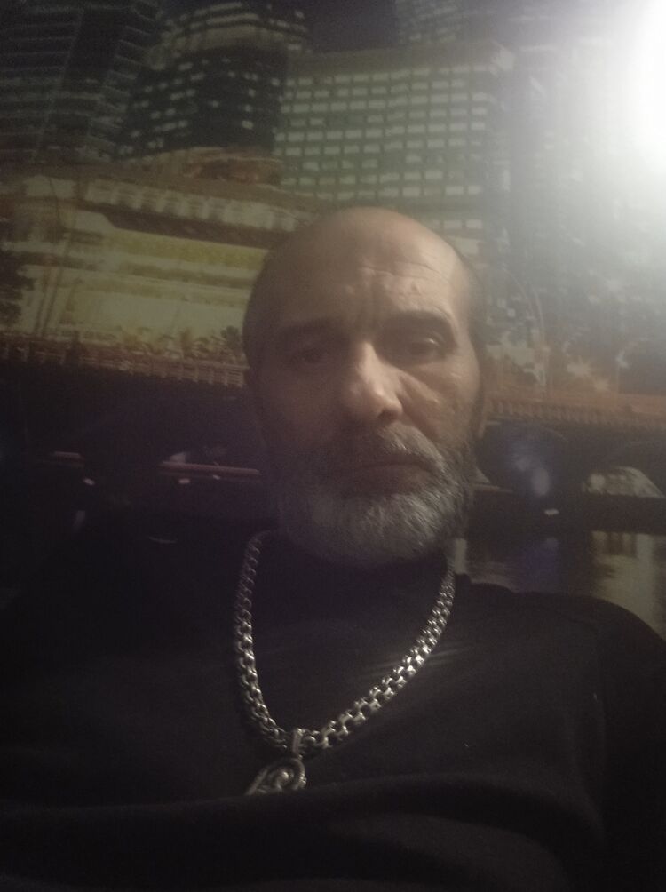  42325605  , 51 ,    