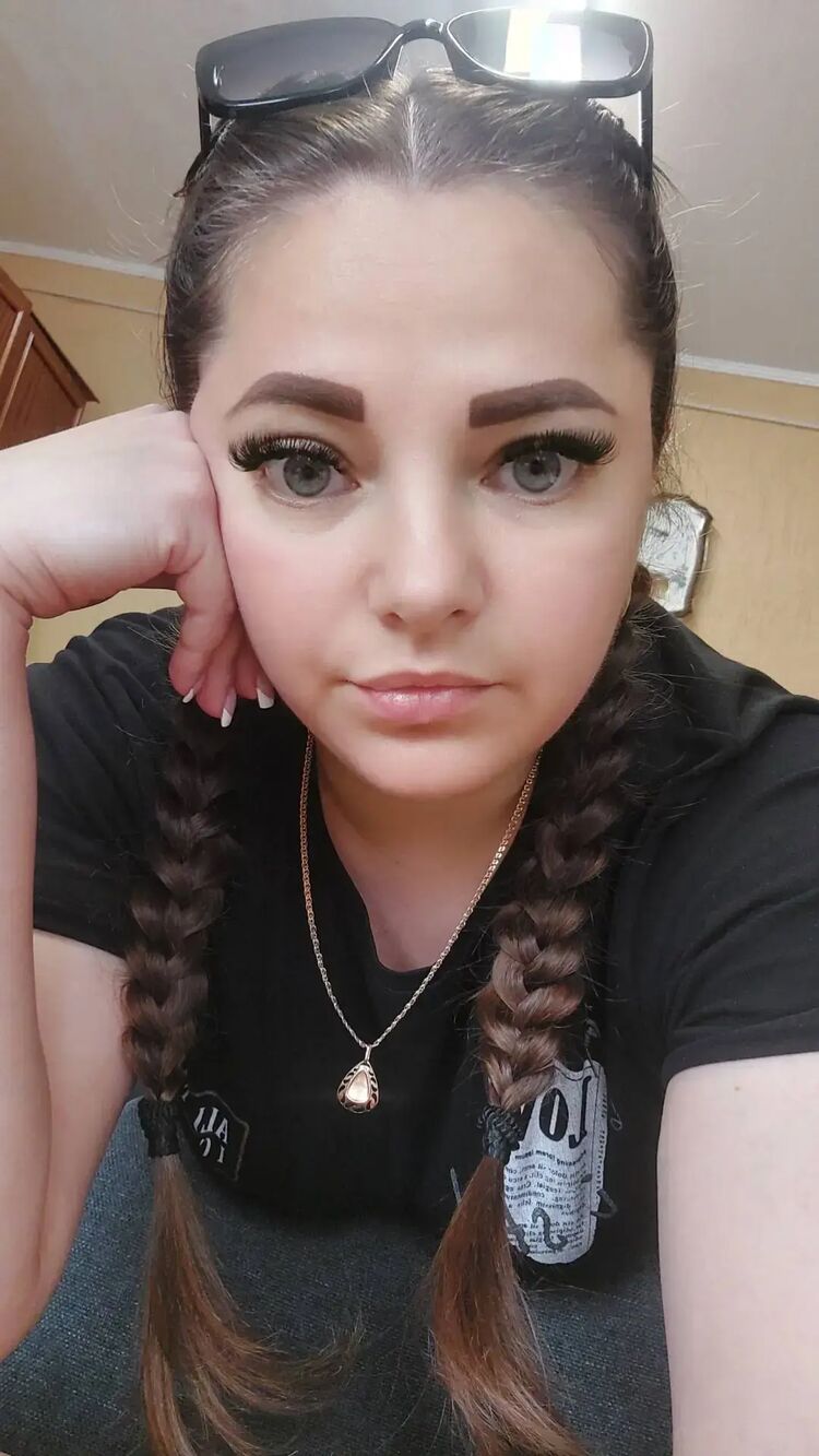  52912805  Olenka, 40 ,    