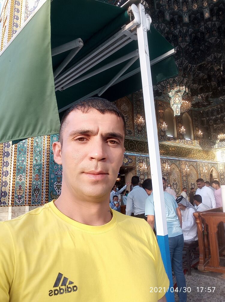  22809595  Djamal, 43 ,    