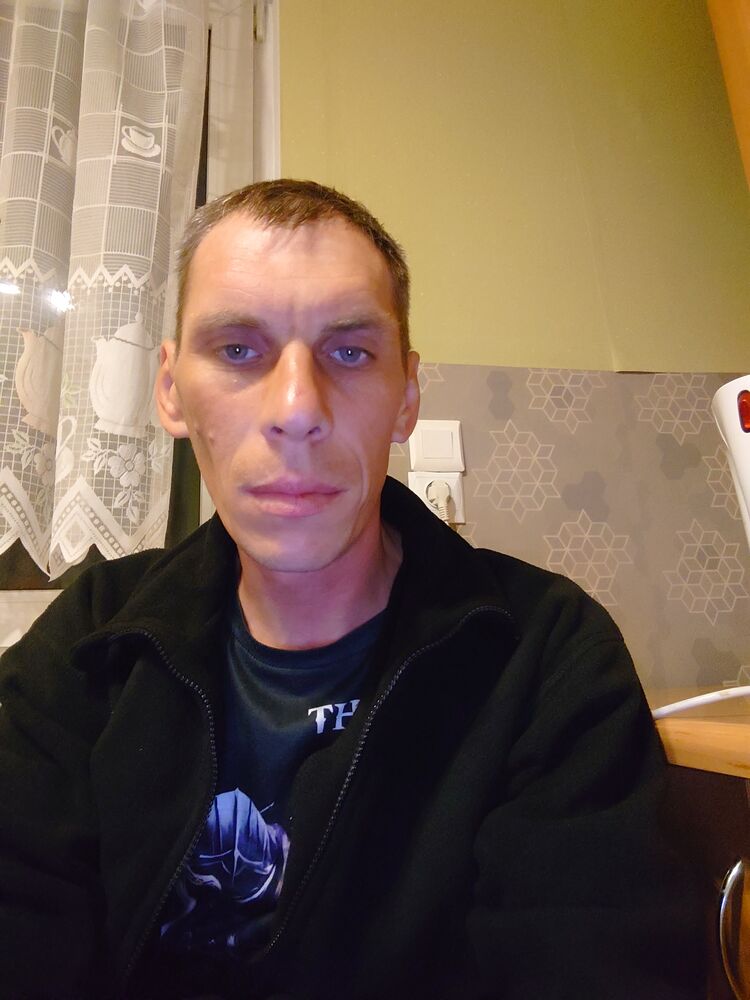  43317125  Pawel, 40 ,    Sosnowiec