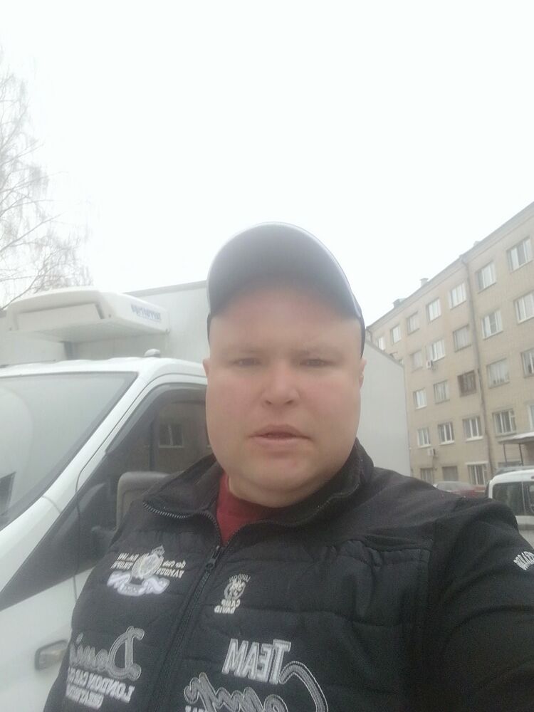  18728115  , 40 ,    