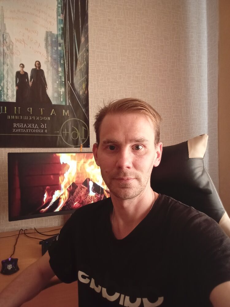  51673045  Alexander, 43 ,    