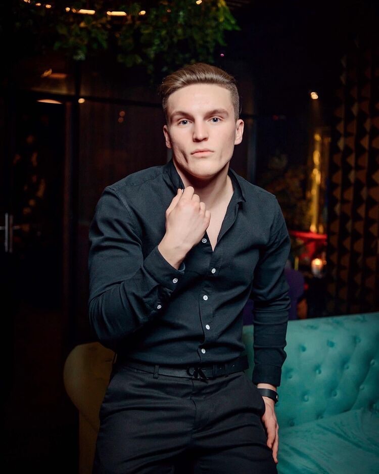  ,   , 24 ,   