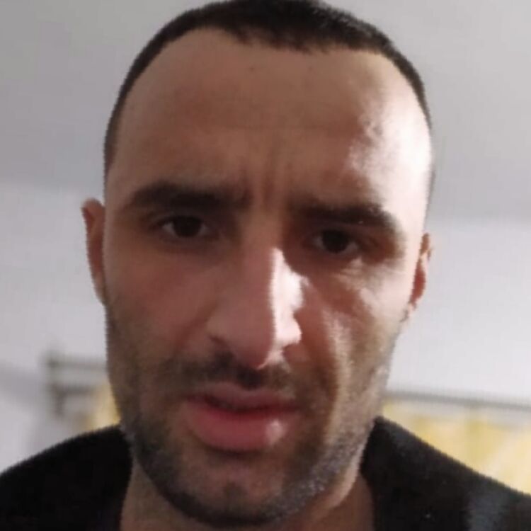  40970755  , 25 ,    