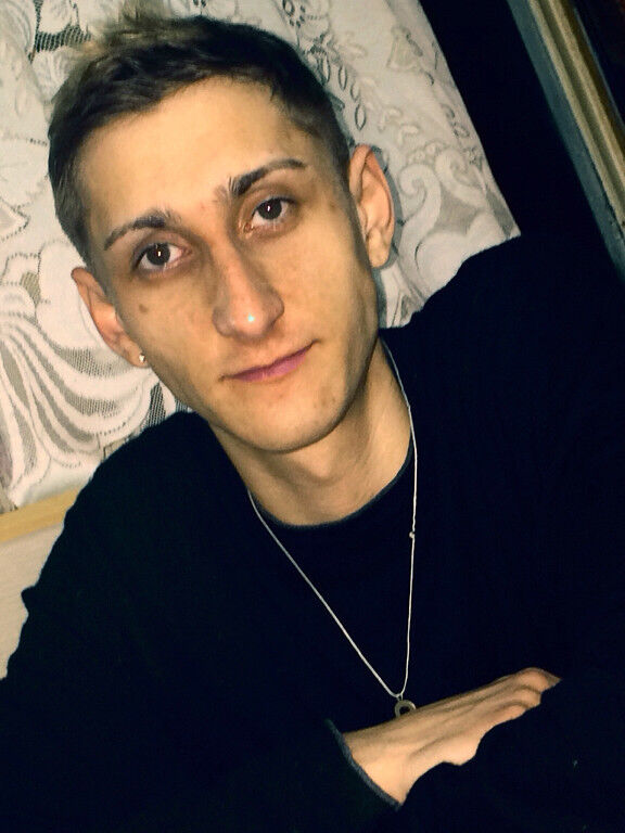  5335255  Aleks, 37 ,    