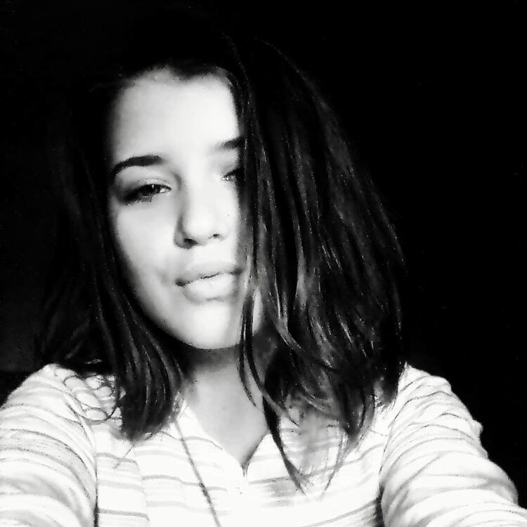  19360435  Nasta, 25 ,    