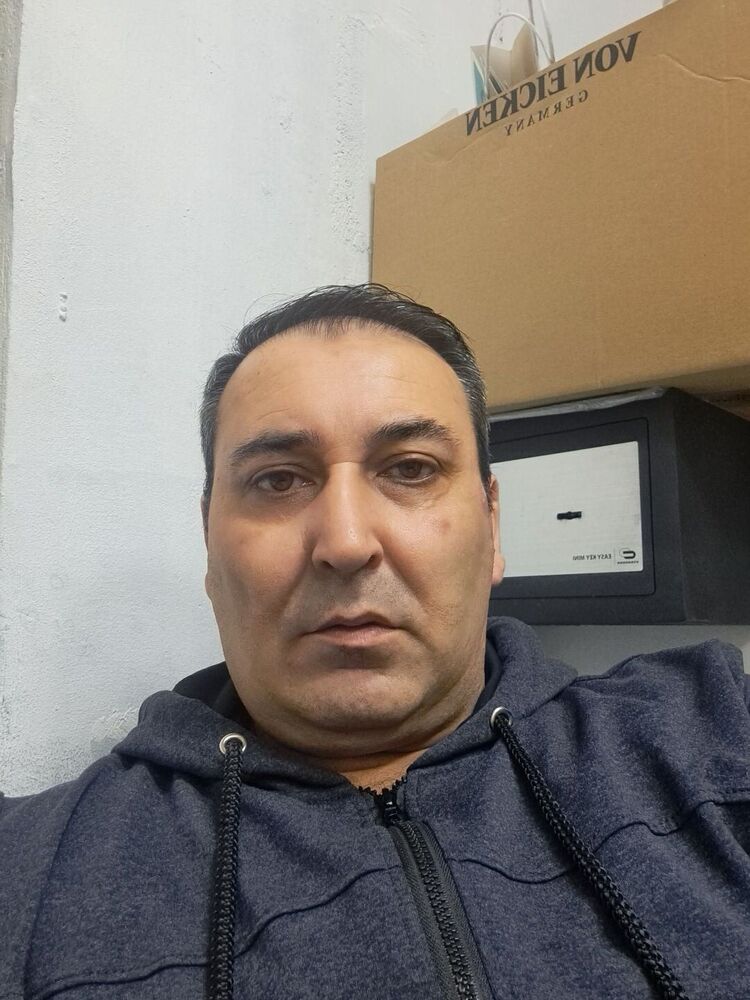  29625965  Alik, 45 ,    