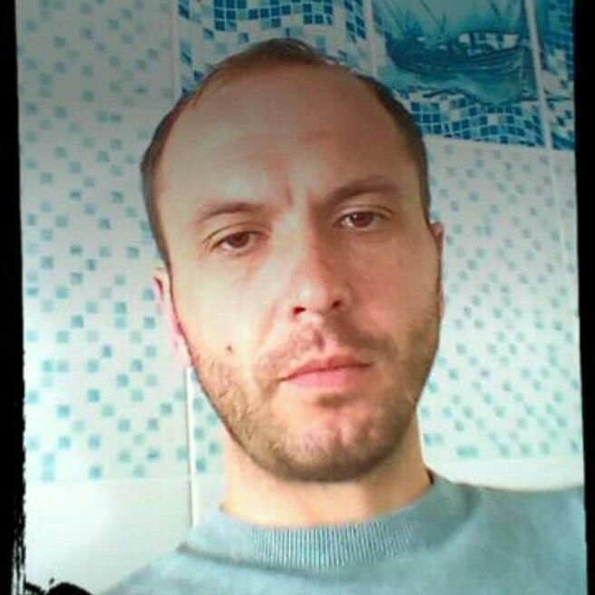  18955795  Ivan, 40 ,    