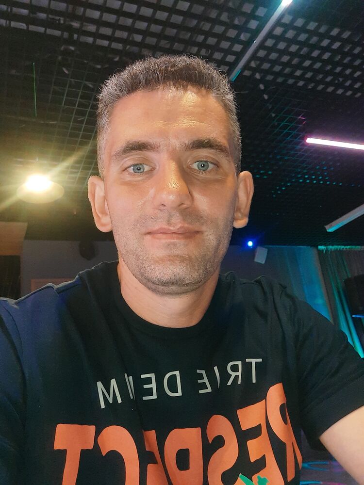  37978255  , 38 ,    