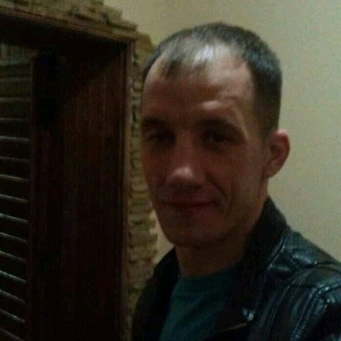  ,   Vadik, 39 ,   