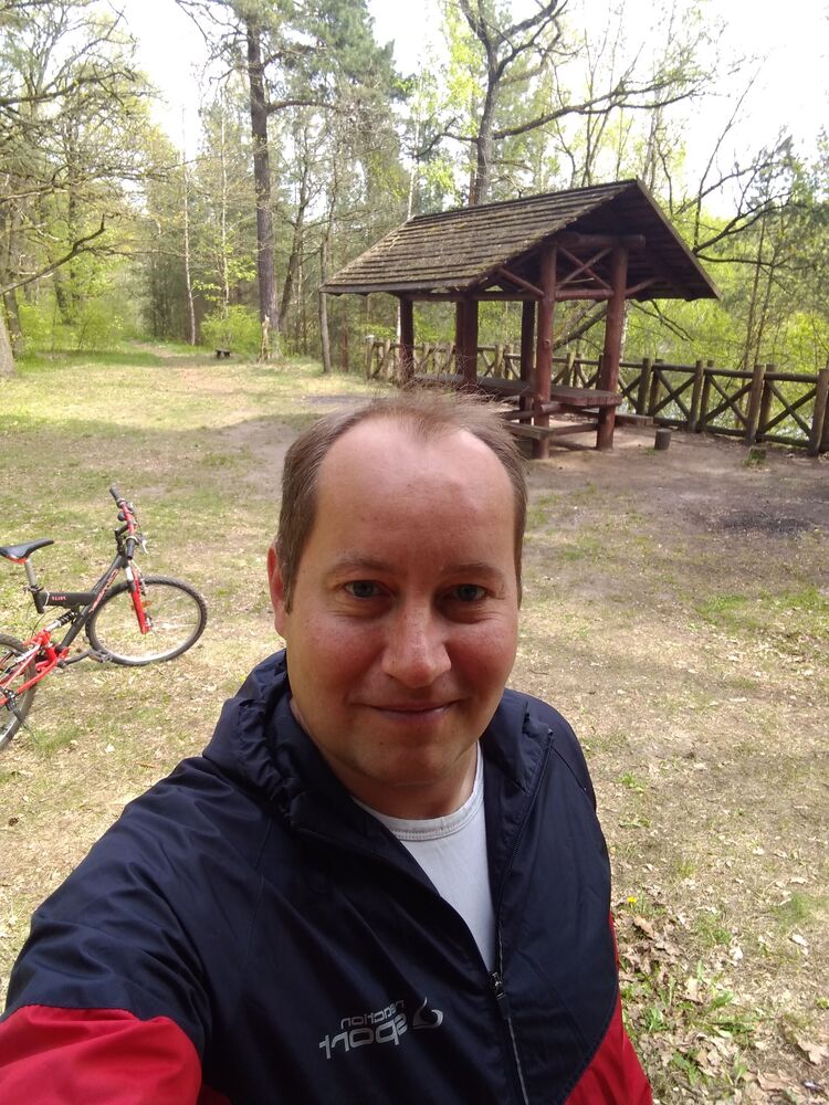  43503215  Andrei, 45 ,    