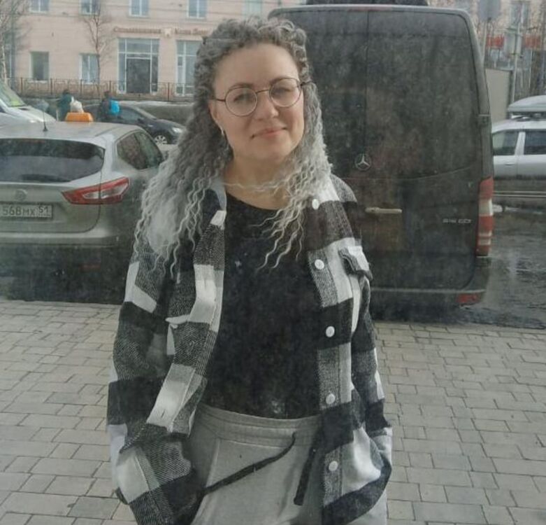  54393425  Malika, 33 ,    