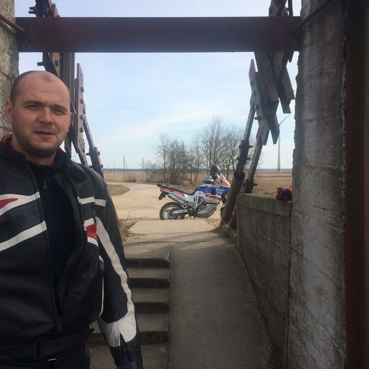  7157835  Vlad, 43 ,    Antwerp