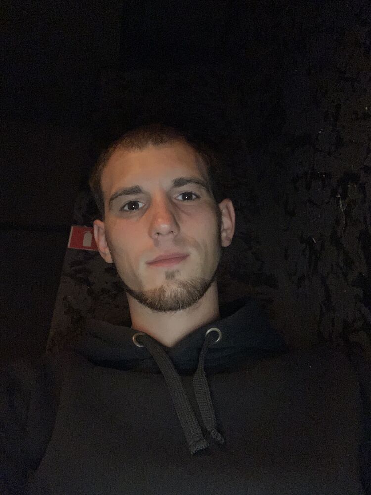  37202575  , 25 ,    