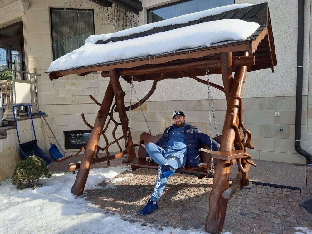  ,   Serj, 40 ,   ,   , c 