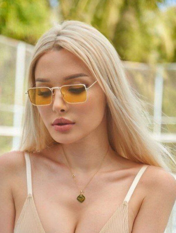  ,   Sophii, 21 ,   ,   