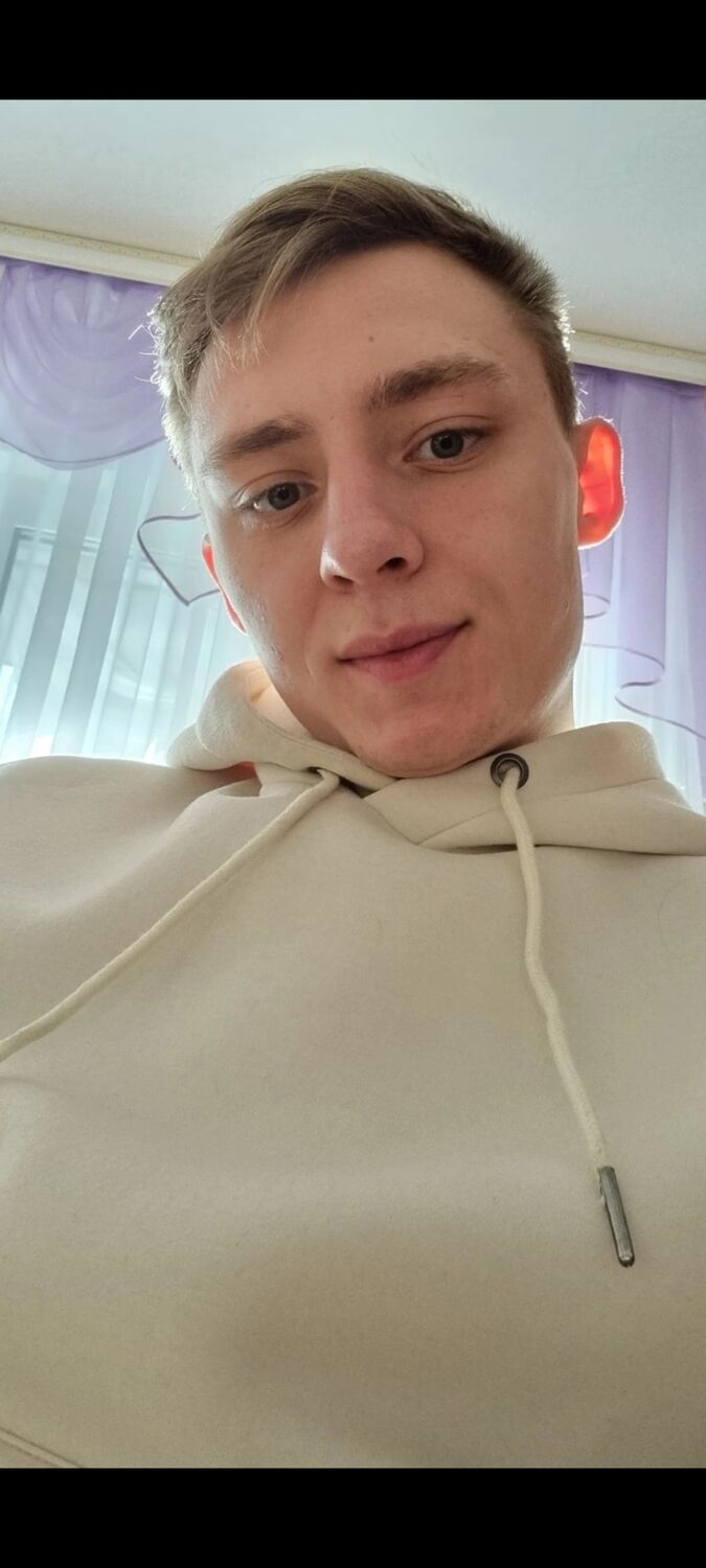  48111035  Dmitriy, 27 ,    