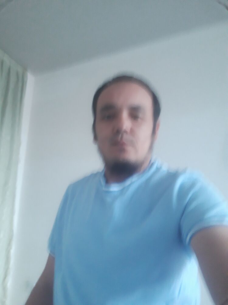  42513105  Rashid, 43 ,    