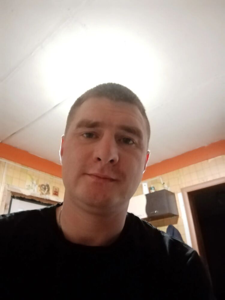  46962855  , 36 ,    