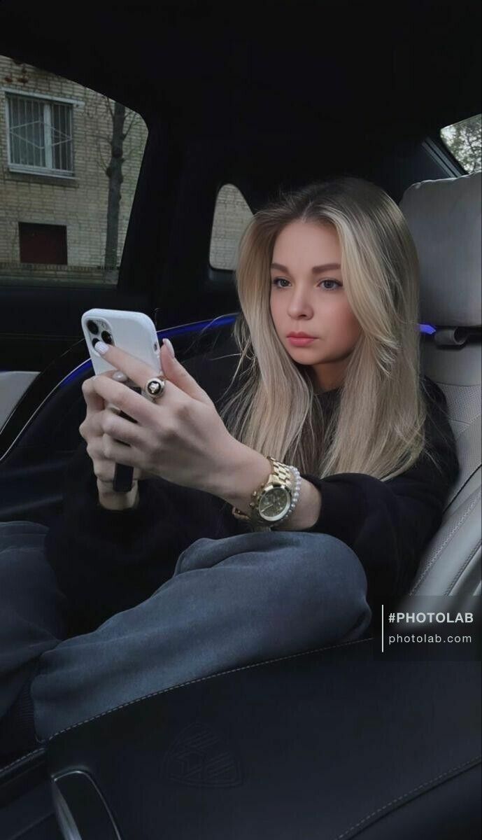  -,   Olga, 23 ,  