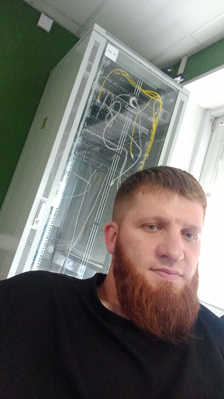  44061925  , 31 ,    