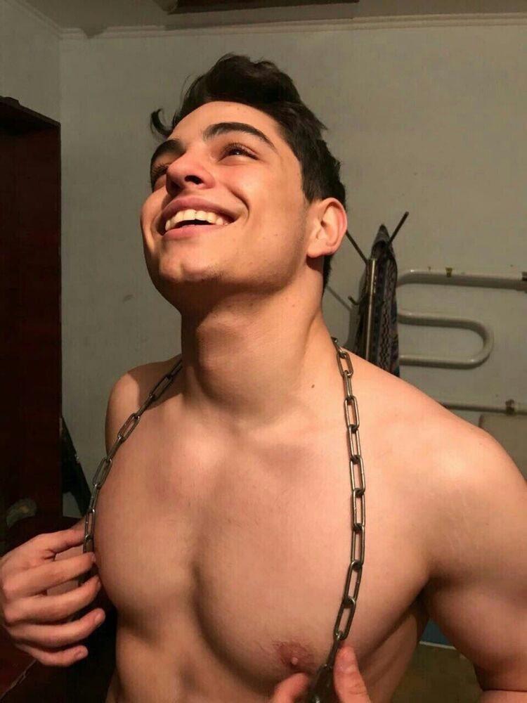  21621845  Stef, 25 ,    -