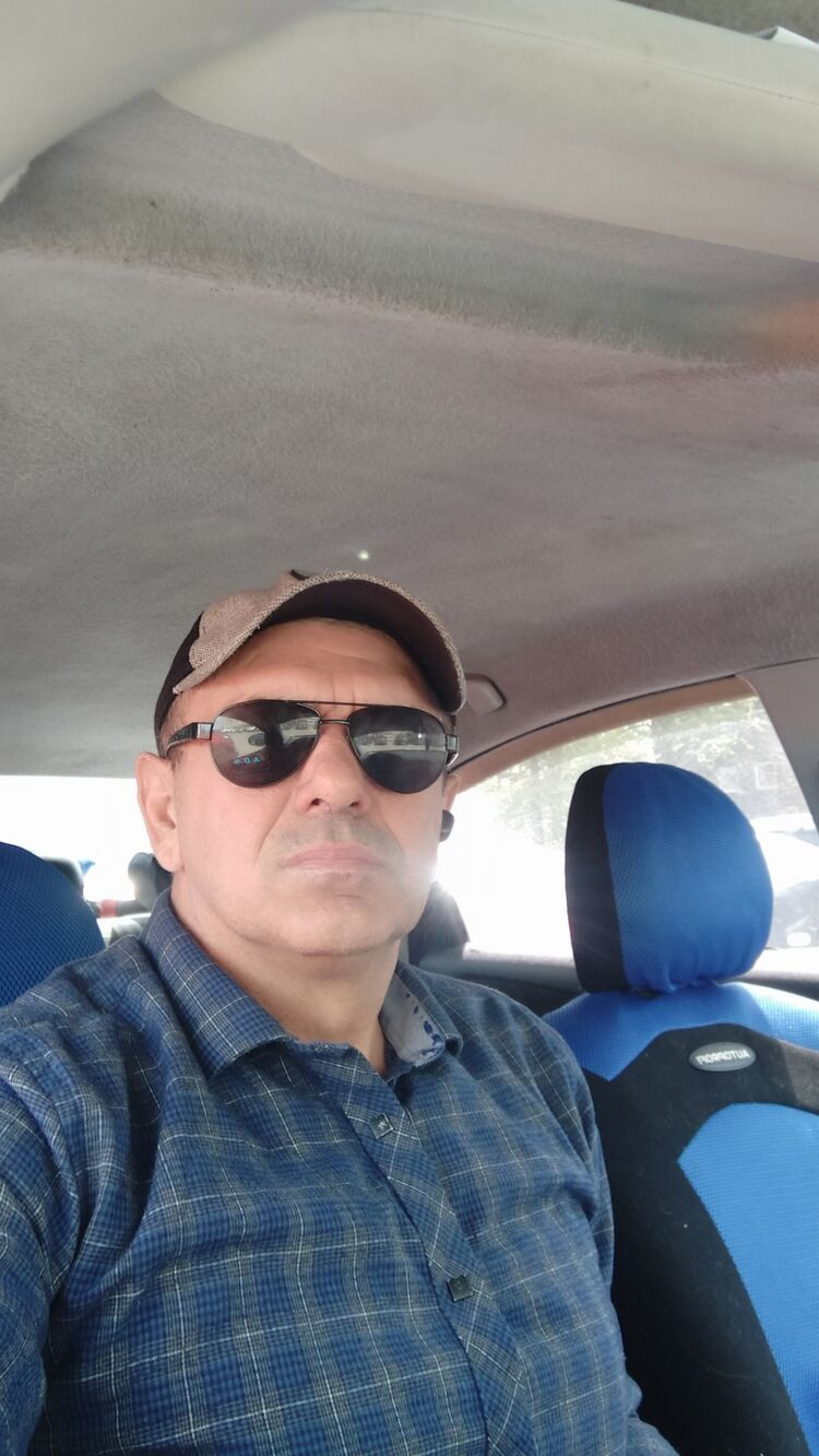  30445665  , 52 ,    