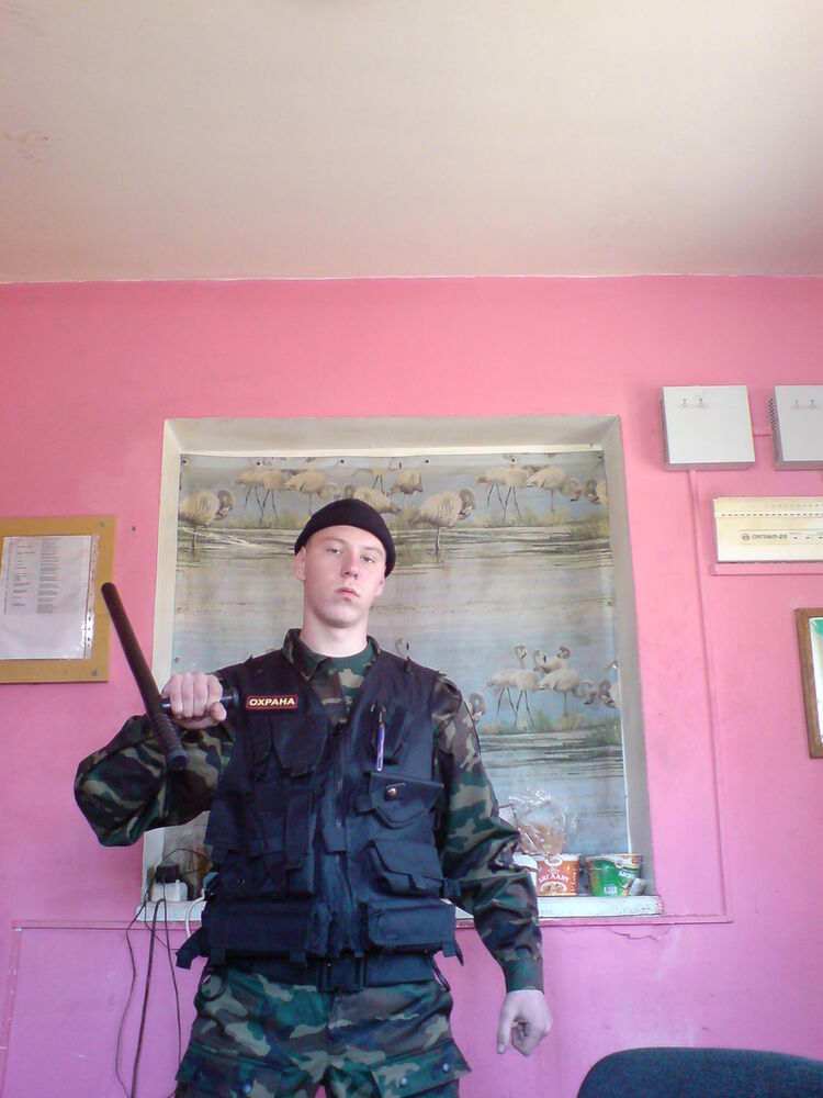  4001765  Pavel, 39 ,    