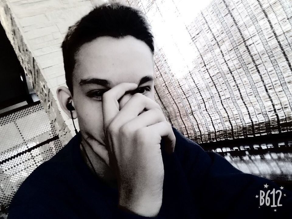  ,   Sam, 25 ,   ,   , c 