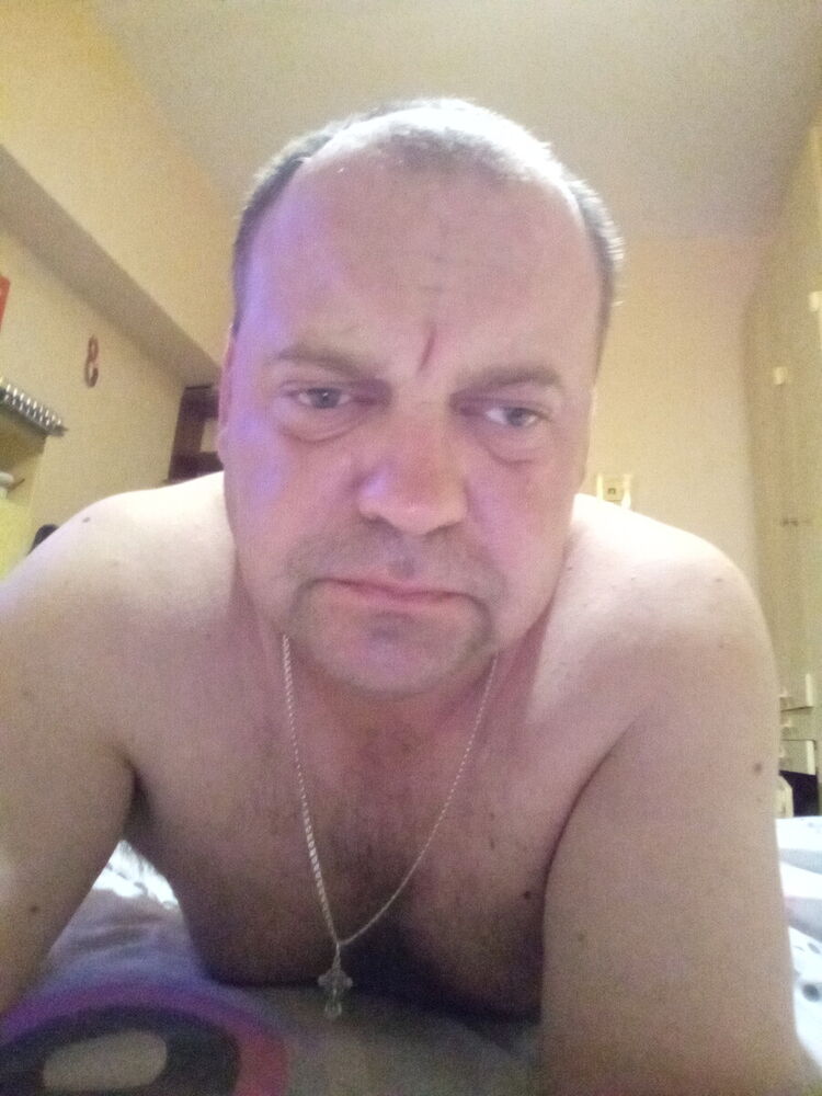  21030665  , 44 ,    