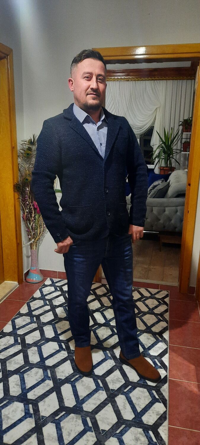 ���� 25795075 ������� Cengiz, 43 ����, ���� ���������� � ���������