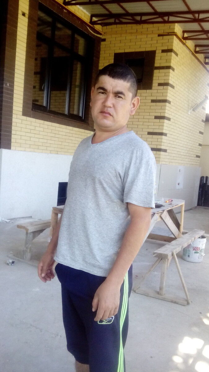  --,   Gulom, 38 ,   ,   , c , 