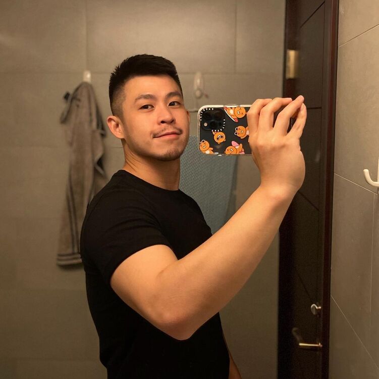  ,   Young Ryan, 43 ,   ,   