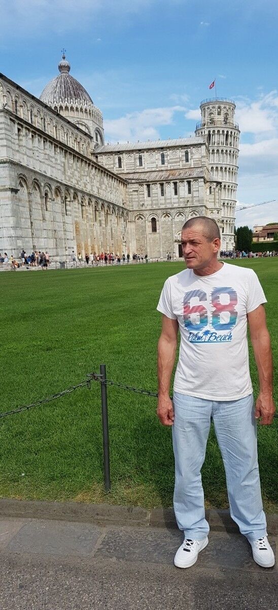  14615975  Veceslav, 54 ,    
