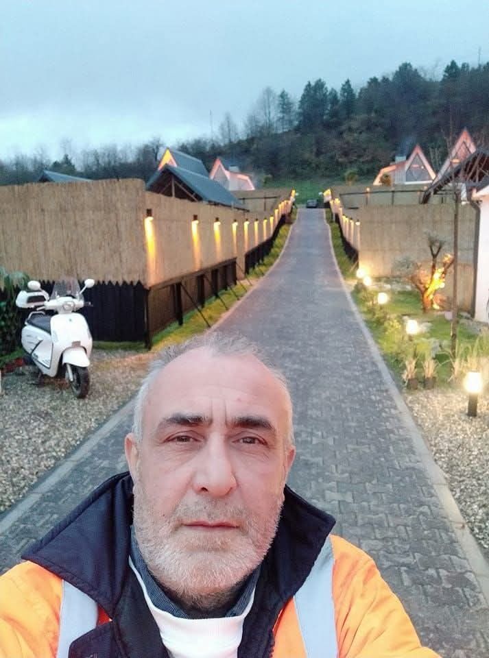  ,   Vuqar, 49 ,   ,   