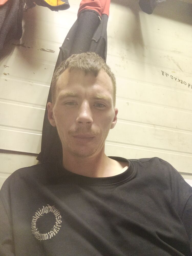  48092405  , 28 ,    